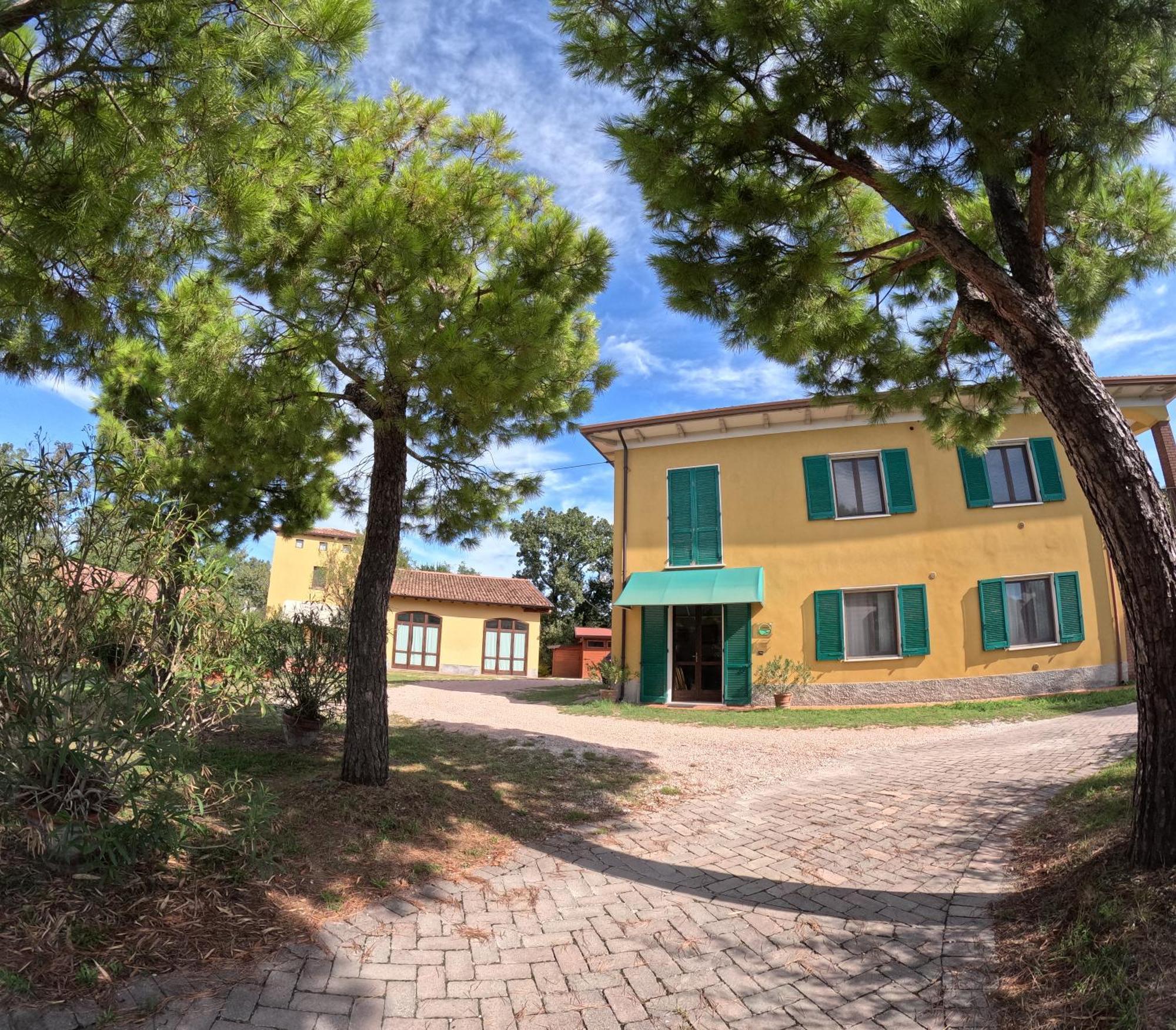 Agriturismo Gardenali 볼타 만토바나 외부 사진