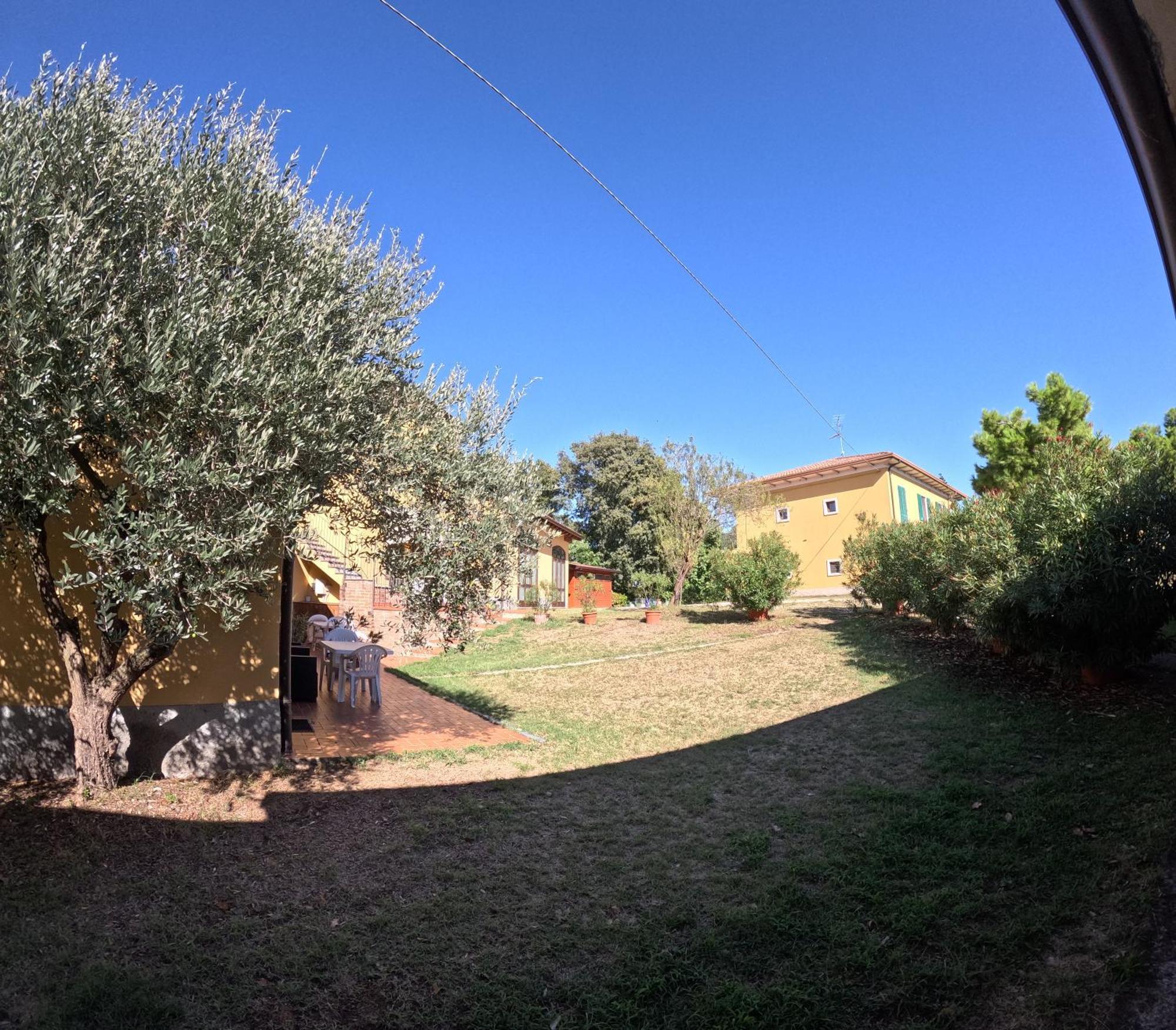 Agriturismo Gardenali 볼타 만토바나 외부 사진