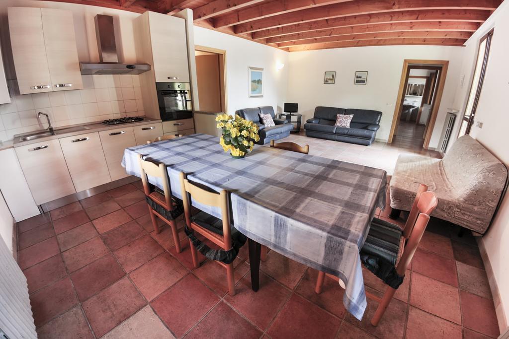 Agriturismo Gardenali 볼타 만토바나 외부 사진