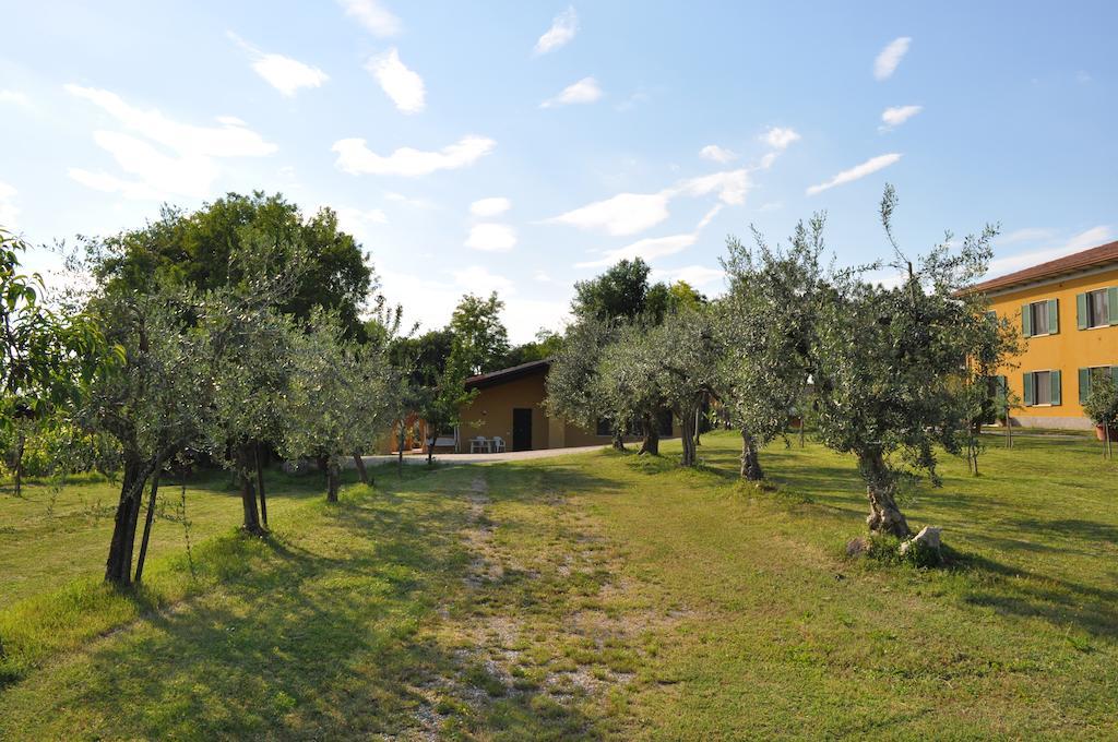 Agriturismo Gardenali 볼타 만토바나 객실 사진